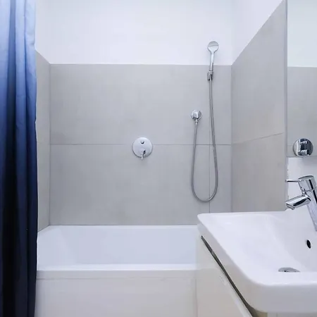 Mozartova- Quiet Getaway With A View Of The Danube Lejlighed Bratislava