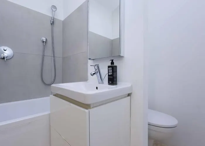 Mozartova- Quiet Getaway With A View Of The Danube * Bratislava