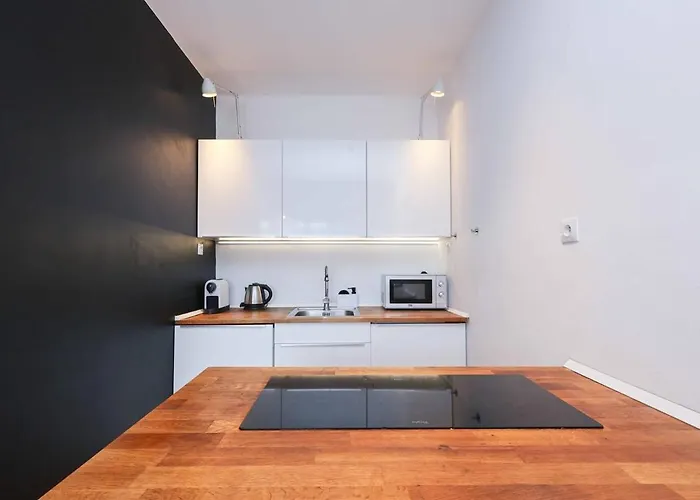 Mozartova- Quiet Getaway With A View Of The Danube Apartment Bratislava