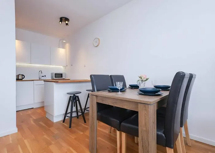 Mozartova- Quiet Getaway With A View Of The Danube * Bratislava