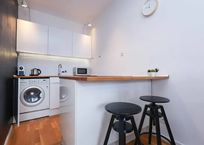 Appartement Mozartova- Quiet Getaway With A View Of The Danube *